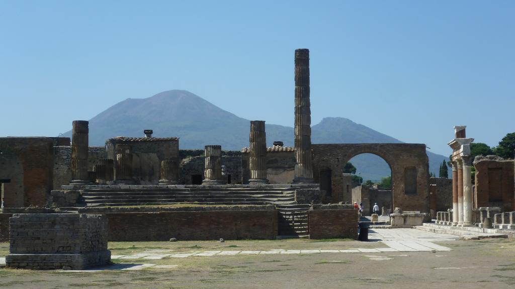 Hotel Degli Amici Pompeji Exteriör bild